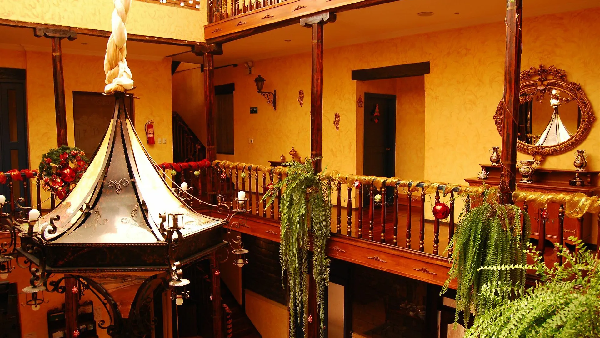 Hotel Boutique Los Balcones Cuenca Ecuador