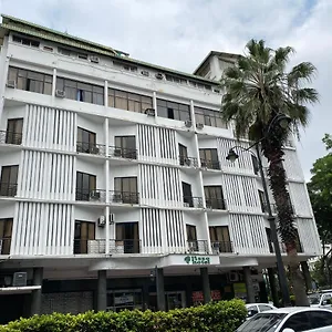 https://hotel-rizzo.guayaquilhotels.org